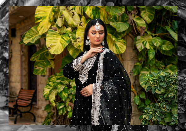 Black Velvet Majesty